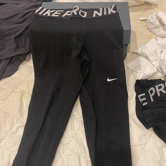 Nike bundle bike shorts + pants! - Picture 3 of 3